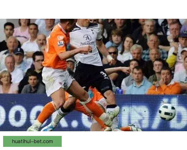 西蒙尼质疑裁判漏判赫拉德踩踏阿尔马达脚踝事件