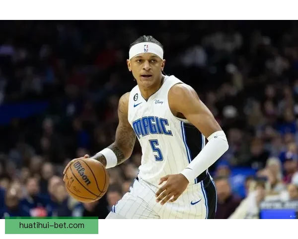 班凯罗呼吁全队保持专注通过分享球让每人都有机会发挥