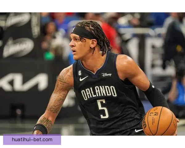 班凯罗呼吁全队保持专注通过分享球让每人都有机会发挥