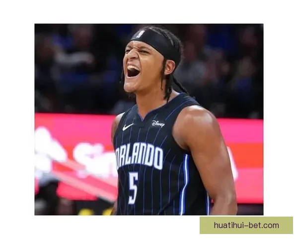 班凯罗呼吁全队保持专注通过分享球让每人都有机会发挥