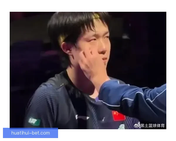 王皓为王楚钦紧张到流鼻涕 眼眶泛红压力过大引发关注